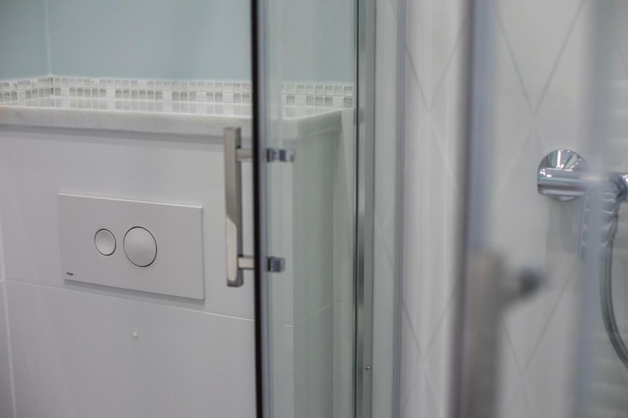 Proseco Apartments -Self Check-In- Opole Ngoại thất bức ảnh