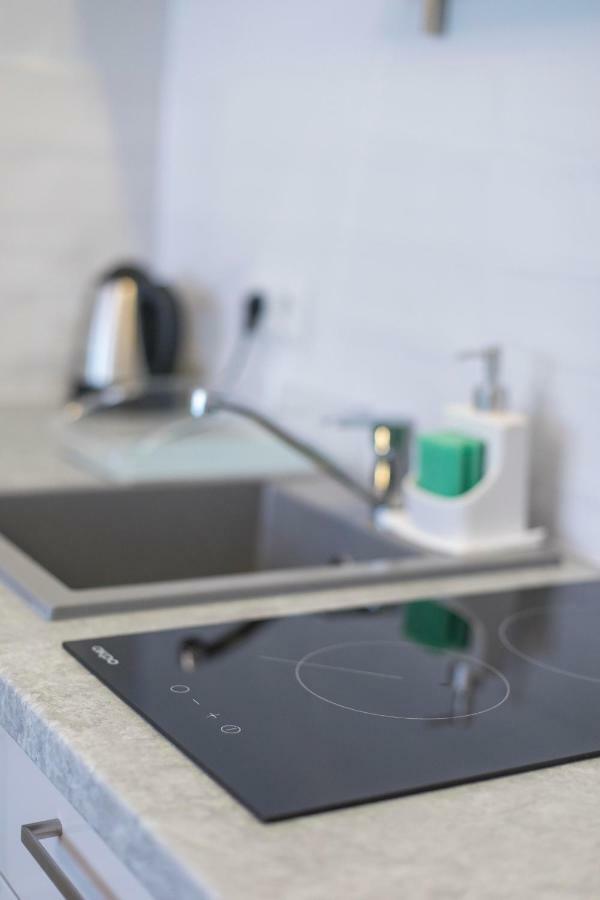 Proseco Apartments -Self Check-In- Opole Ngoại thất bức ảnh