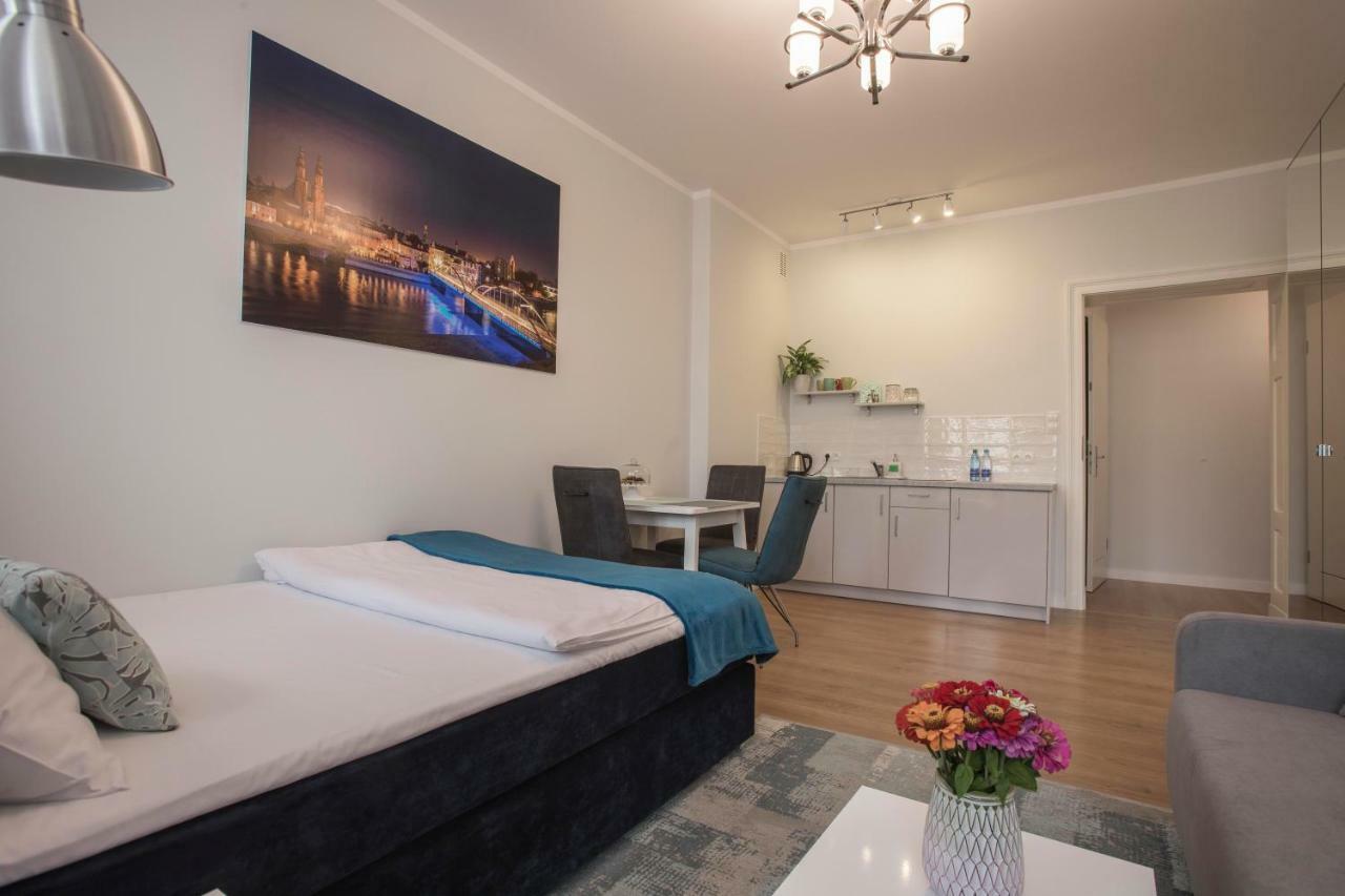 Proseco Apartments -Self Check-In- Opole Ngoại thất bức ảnh