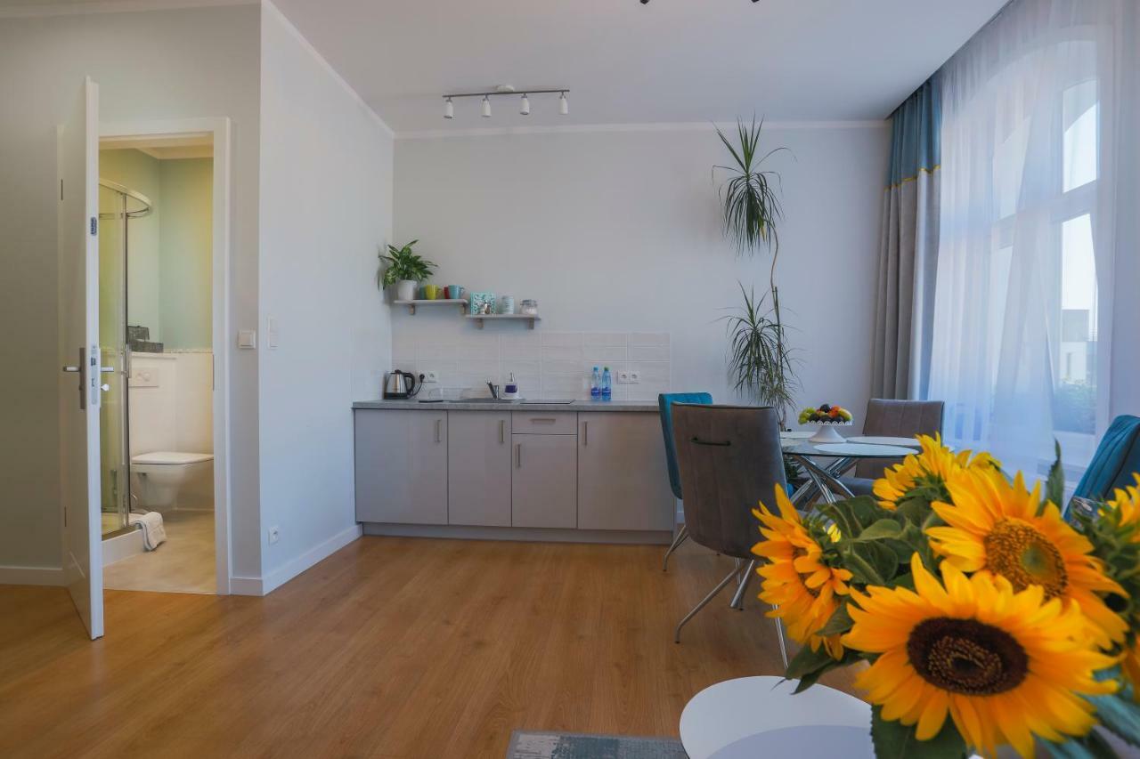 Proseco Apartments -Self Check-In- Opole Ngoại thất bức ảnh