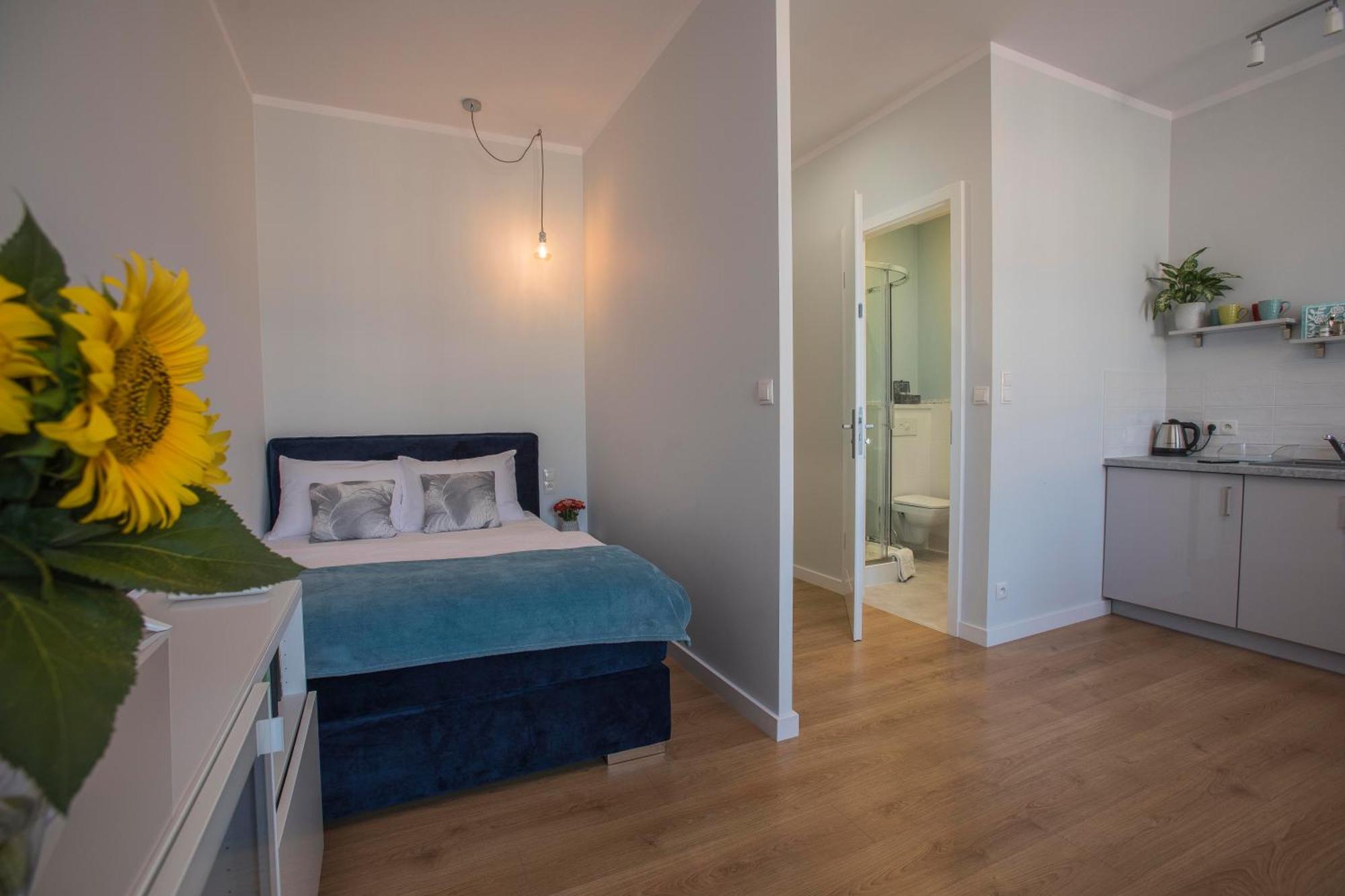 Proseco Apartments -Self Check-In- Opole Ngoại thất bức ảnh